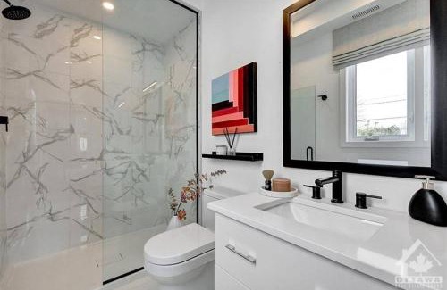 Ottawa Division Wohnung | 1Bed+Den 1bth Condo sleeps 4