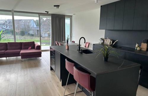 Maalte Wohnung | Apartment In Gent With Breathtaking Lake View