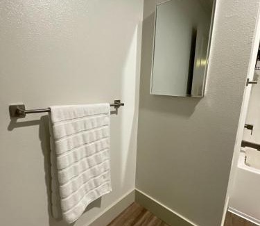 Irvine Business Complex Wohnung | High End Lux Condo in Irvine