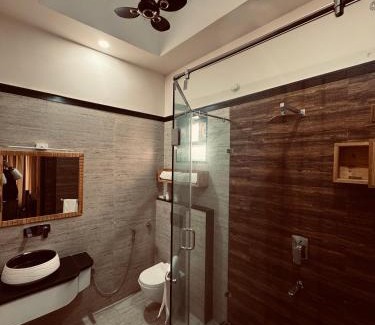 Varanasi Haus | Dharm Regency