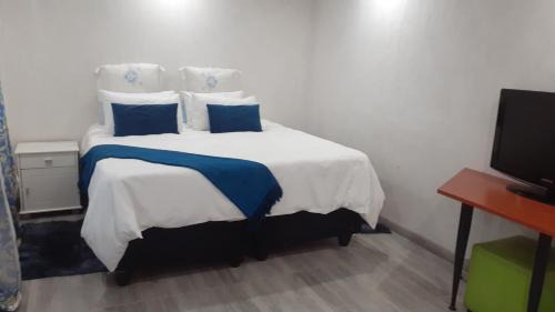 Greater Johannesburg Metropolitan Area Haus | Russell's Rest Rooms