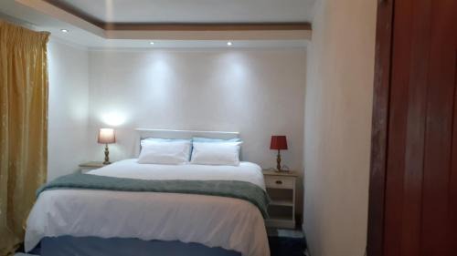 Greater Johannesburg Metropolitan Area Haus | Russell's Rest Rooms