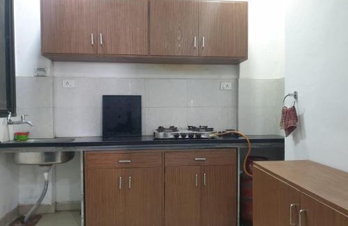 Khar Wohnung | 2bhk in khar west with outside area
