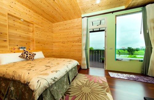 Wujie Haus | 彩虹灣民宿 RainbowB&B