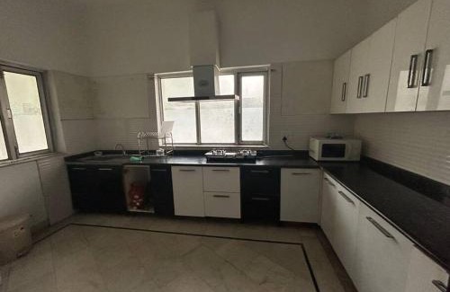 Gurugram Haus | Joy’s Farmnest! Homestay in palam vihar
