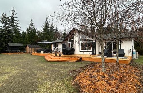 Black Creek Haus | The Great Escape