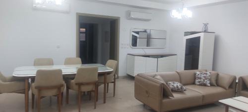 Al-Khalifa Wohnung | Uptown cairo golf View