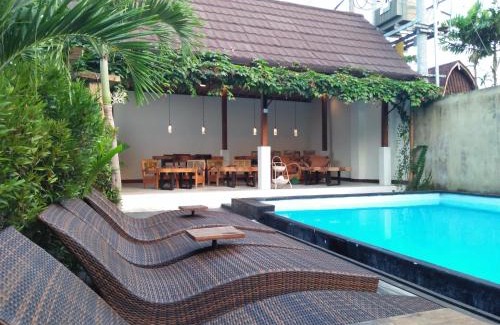 Pengosekan Kabine | De'dalam Standard