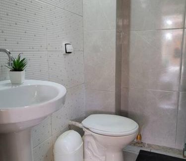 Harmonia Wohnung | Studio com sacada, área de lazer e garagem.