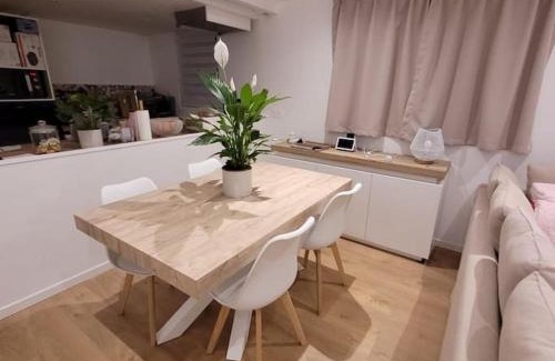 Livry-sur-Seine Haus | Maisonnette en lisière de forêt