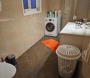 Saeveland Haus | Guesthouse Karmøy