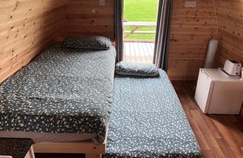 Crynant Sonstige | Gateway Resort En-Suite Glamping Pod