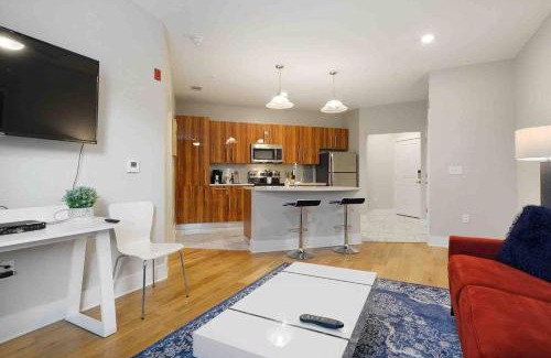 Highlands - Perkins Wohnung | Highly Desired Travel CondoComfy King Bed