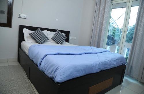 BTM 2nd Stage Haus | Skylight Property