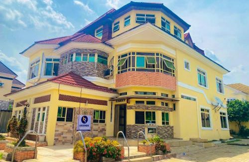 Gwarinpa Estate Hotel | Legends Castle Suites