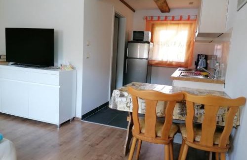 Neuscheidenbach Wohnung | Ferienwohnung Max