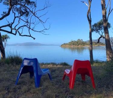 Apollo Bay Haus | Bruny Island, Secluded Waterfront on 5 acres