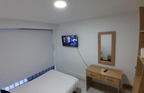 Bogota Haus | HABITACIÓN AGRADABLE, CORFERIAS - EMBAJADA USA