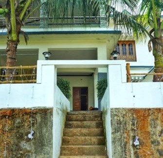 Vayittiri Kabine | November Home