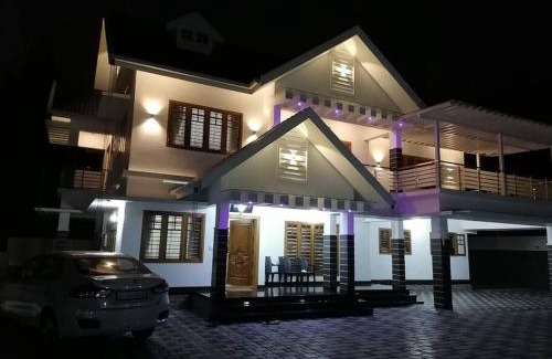 Muvattupuzha Haus | Luxury double story home Muvattupuzha