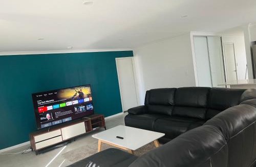 Waikiki Haus | Lavish home