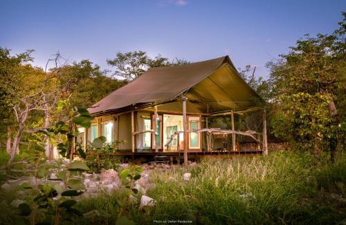 Okaukuejo Kabine | Ongava Tented Camp