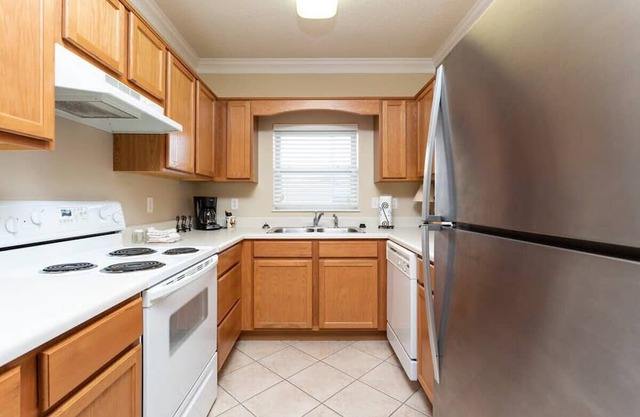 Riverfront Condo Pigeon Forge/Mt. LeConte Views