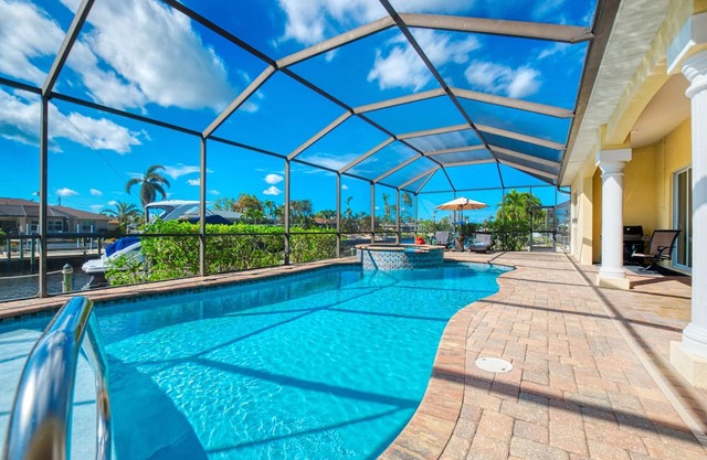 3 BEDS | 4,5 BATHS | 6 GUESTS | GULF ACCESS & POOL/SPA | INCL.10% OFF BOAT RENTAL