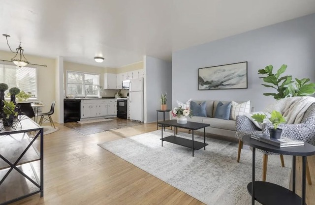 Cozy home in great area!