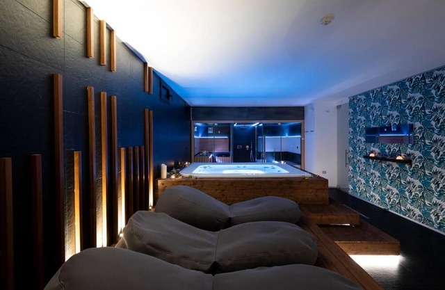 Alkamuri Posh Hotel & Spa **** 109 Suite Superior