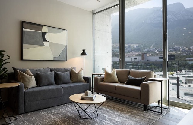 Luxurious in Jardín Secreto 503, near the US consulate