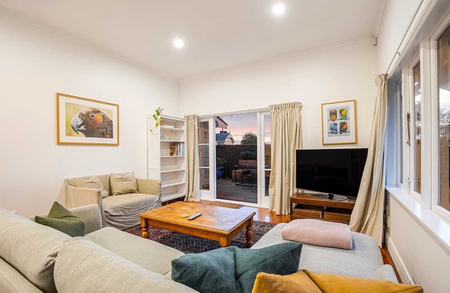 Modern Classic Summar