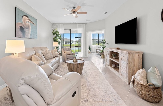 NEW Build! Beautiful Bonito Way - Luxury home nestled in El Jobean! Fishing, Beaches, Pier, Ramp