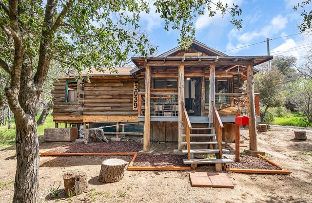 Rustic Cabin 5 minutes from Downtown Julian