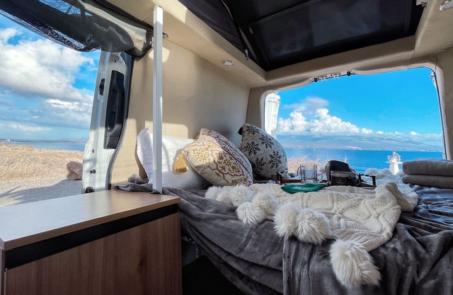 2022Mercedes-BenzRV,Pop-Top，03