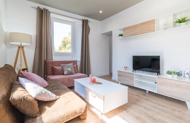 Apartment in a restored mansion in Granada.