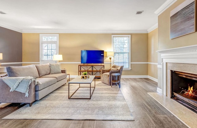 Modern Apartment in Prime Location (ID9248)