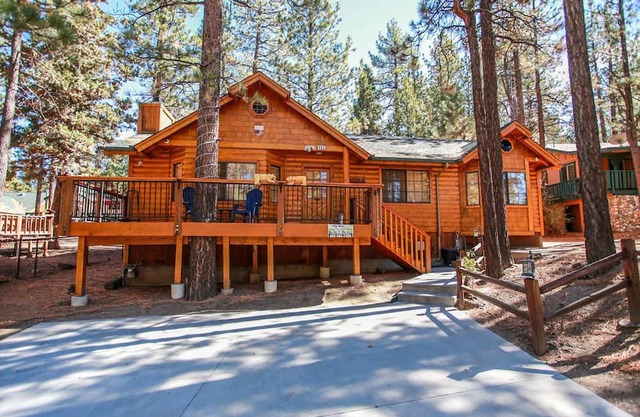 Retreat to Fox Farm-1662 by Big Bear Vacations