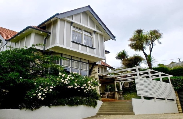 Exquisite Luxury Property with Stunning Views