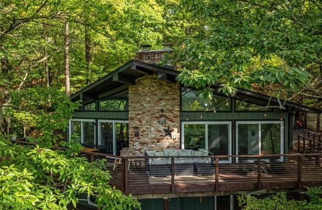 New Listing! Bryce Resort - The Hillside Hideaway