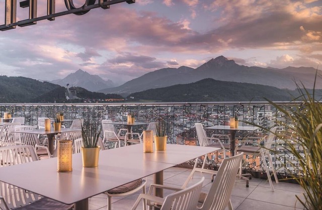 Panorama room " Classic" 25 m² - aDLERS Hotel Innsbruck
