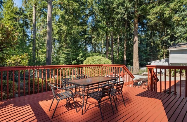 4BR Modern Home | Newly Renovated | Yard | Firepit