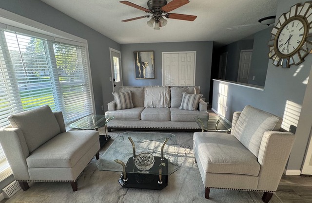 Spacious 5-Bedroom Retreat with Finished Basement - 18 Miles from the City