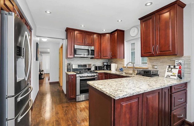 Bloomingdale Rentaln
