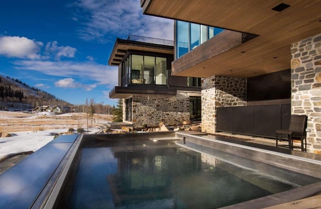 Luxury Home in Secluded Mountain Community with Ski Access and Private Hot Tub