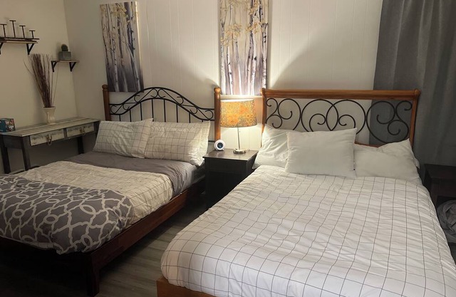 Delightful 2-bedroom house with WiFi in Castro Valley