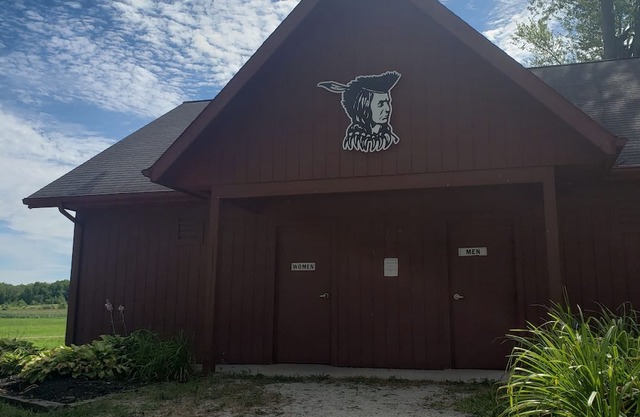 Tranquil campground with WiFi in Columbia City