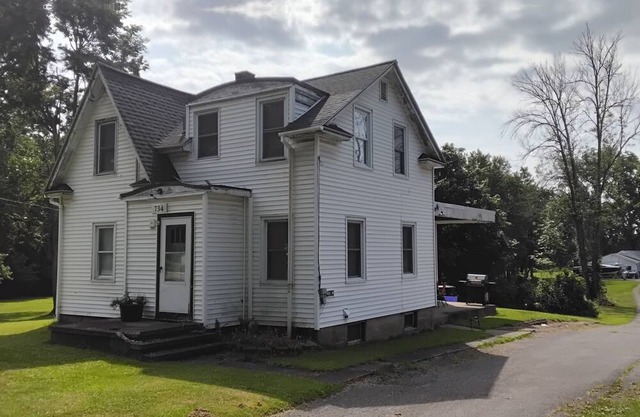 Charming 3-bedroom house in beautiful Waterloo with WiFi, AC. Near many wineries