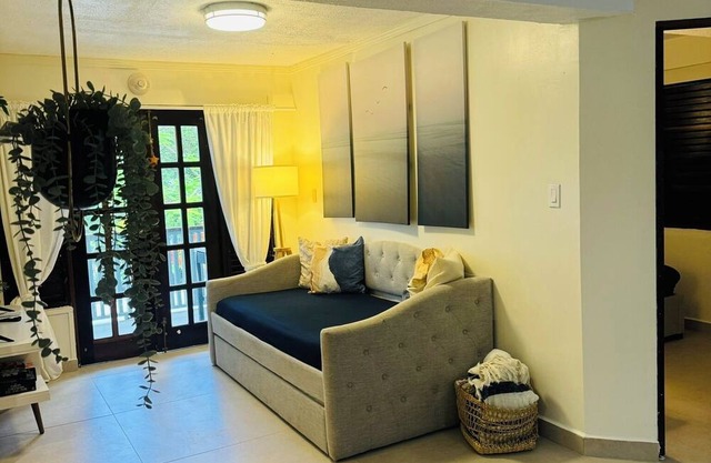 Stay in Flamenco Beach. Beautiful apartment, just steps from the beach!