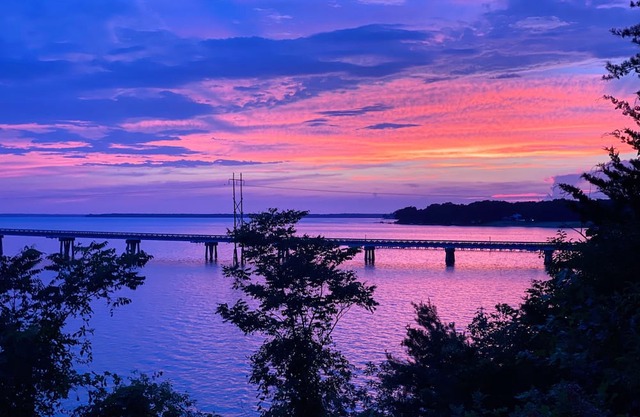 Best View on the Northern Neck, Tons of Privacy and a Sandy Beach!